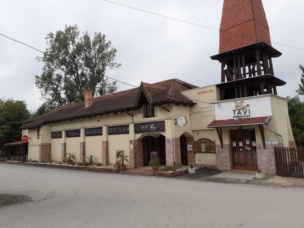 Veresegyház Tavi Panzio Es Etterem Bed & Breakfast エクステリア 写真